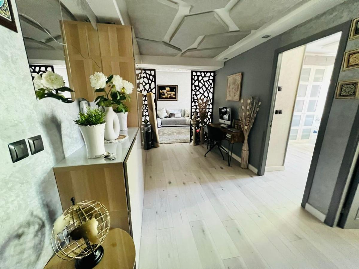 Welcome To Our House Apartment Tangier Bagian luar foto